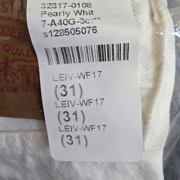 Levi's 501 Distressed White Mid-rise Jean Shorts - Picture 2 of 4